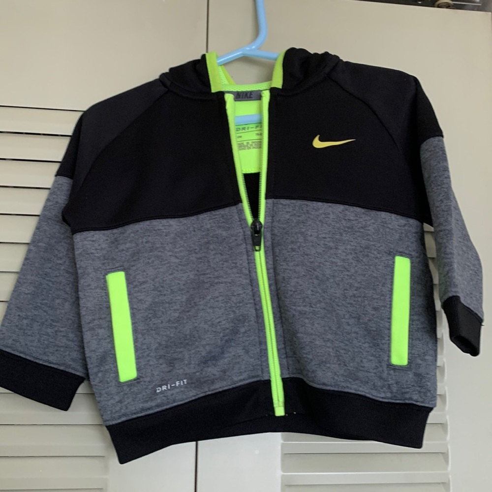 Nike 12-18 mo dri fit outfit